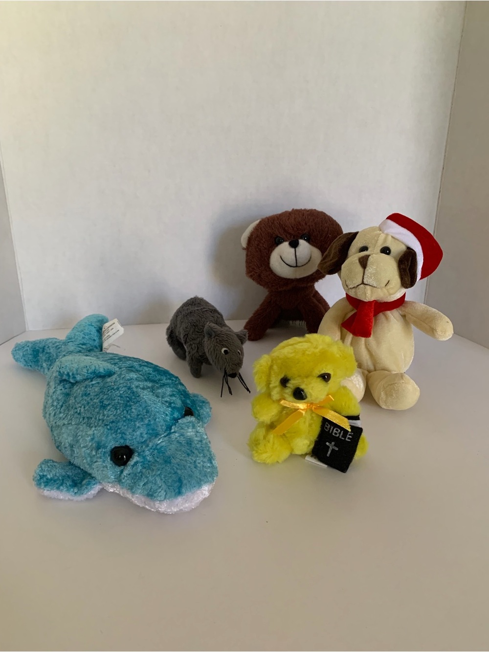Stuffed Animal Lot 5 PCS Whale Dog Bears Mouse Holiday Brown Gray Blue Boy Girls